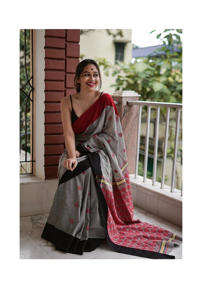 Malishka Export Linen Cotton Digital Print Saree for Women - Image 2